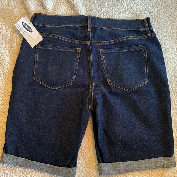 New with tags Old Navy size 6 - Picture 3 of 3